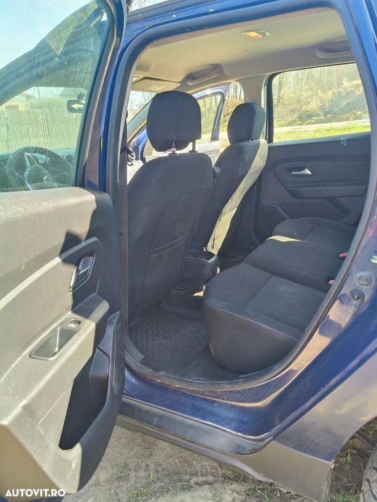 Dacia Duster 1.6 SCe 4WD Comfort - 14