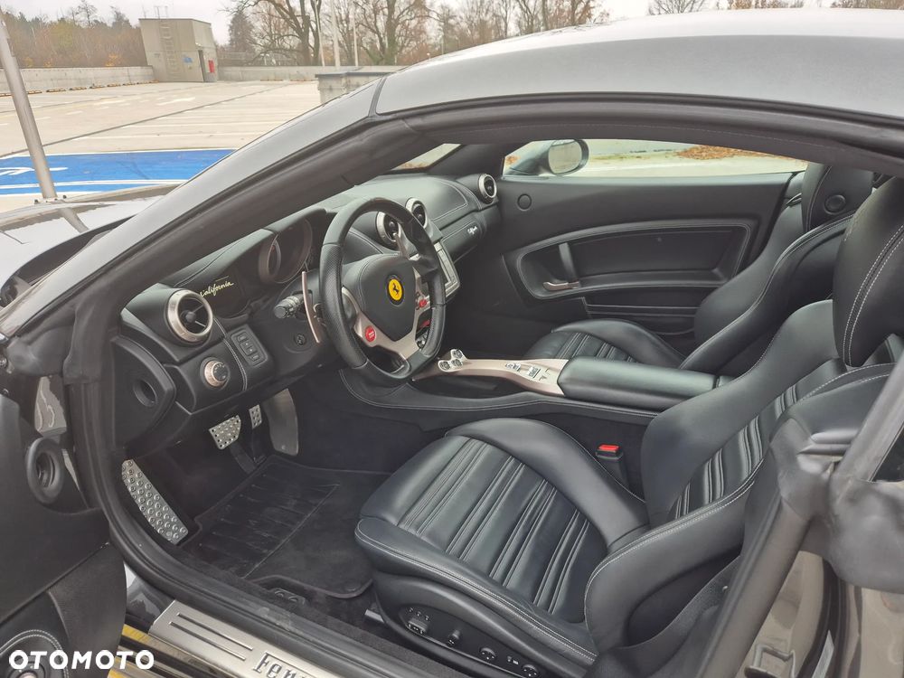 Ferrari California - 28