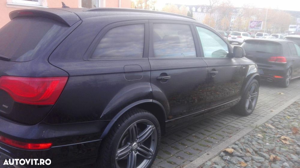 Audi Q7 3.0 TDI Quattro Tip - 2
