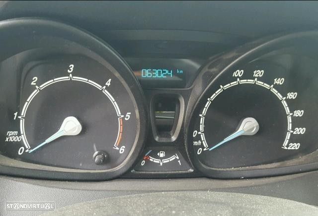 Ford Tourneo  Courier 2017 - 10