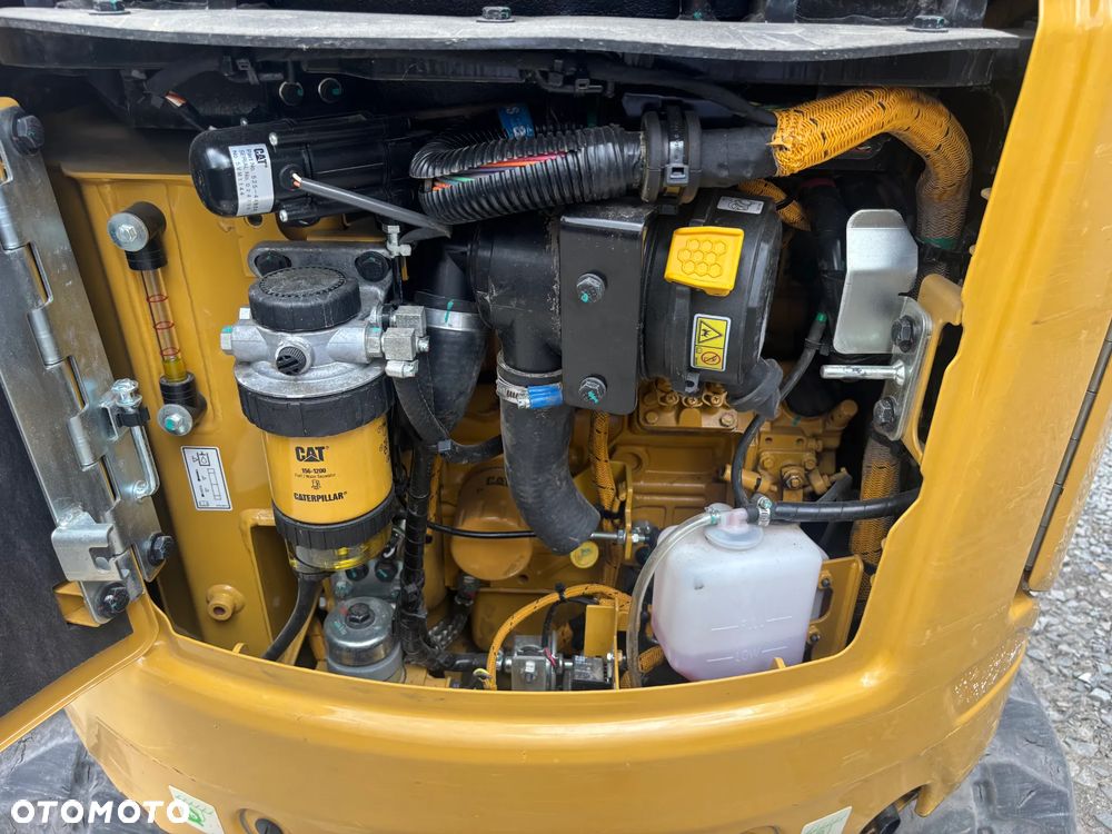 Caterpillar 301.8 - 7