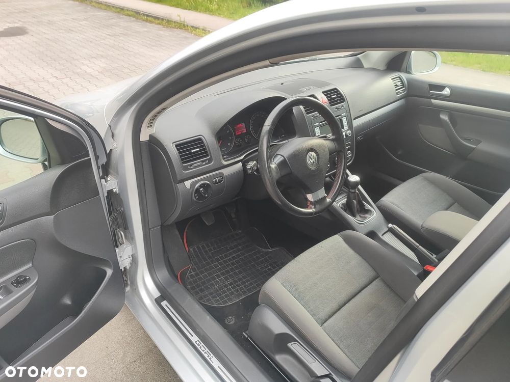 Volkswagen Golf 1.6 Goal - 26
