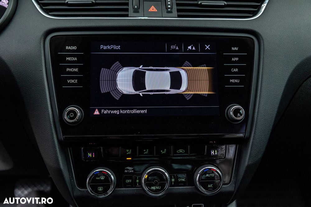 Skoda Octavia 2.0 TDI (Green tec) DSG Joy - 14