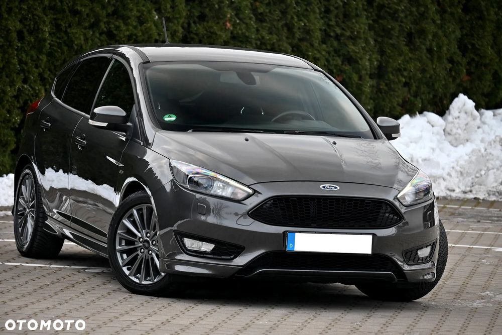 Ford Focus 1.5 EcoBoost ST-Line - 8