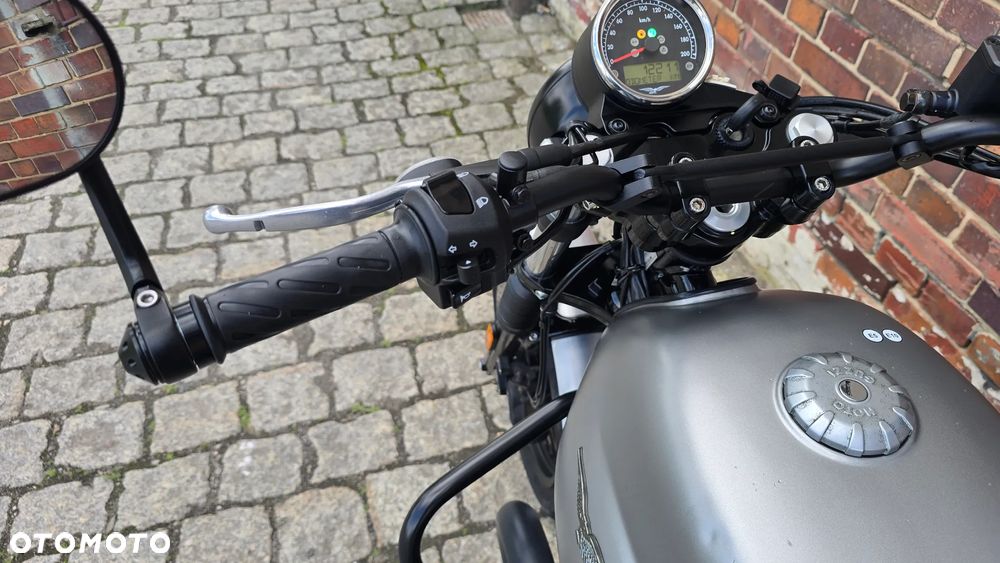 Moto Guzzi V7 - 15