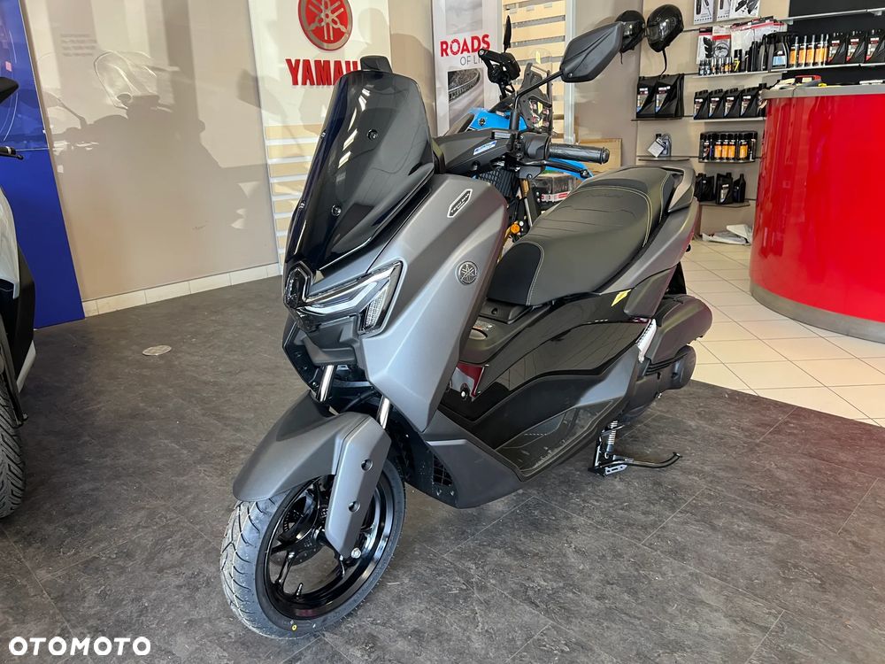 Yamaha NMAX - 7