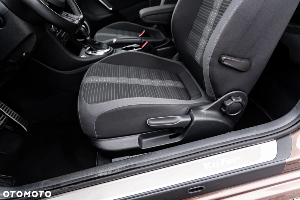 Volkswagen Beetle 2.0 TSI DSG Exclusive Sport - 20