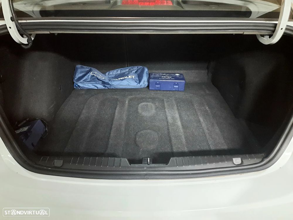 Chevrolet Cruze - 8