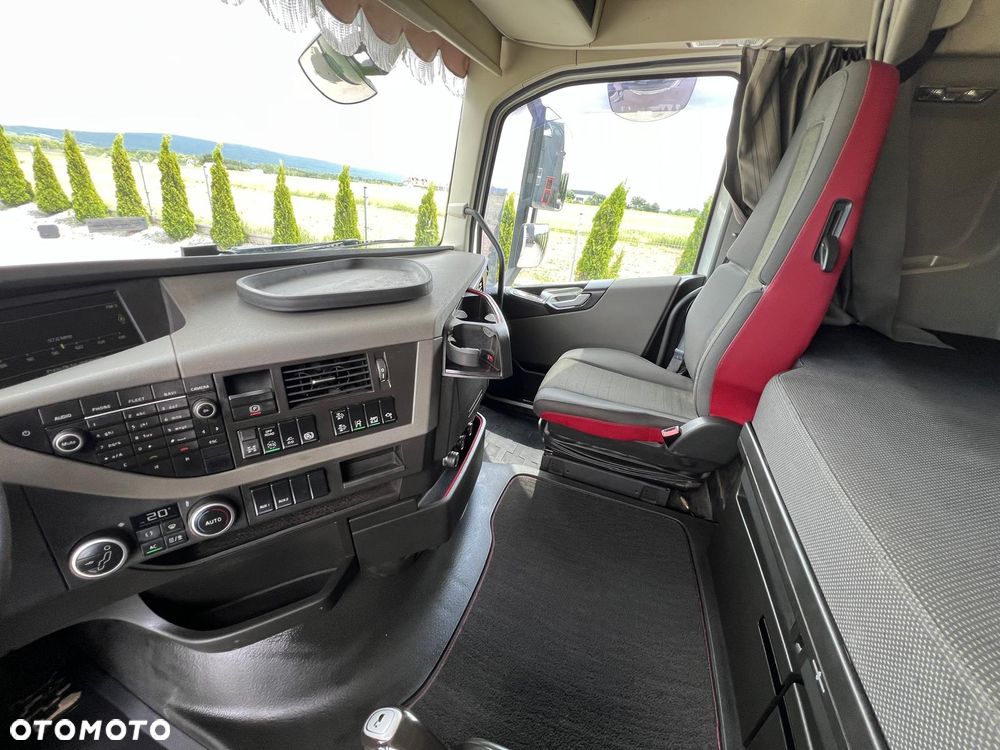 Volvo FH 500 / 6X4 / RETARDER / GLOBETROTTER XL / PEŁEN SERWIS / TOP - 20