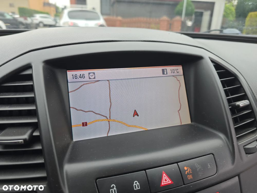 Opel Insignia - 26