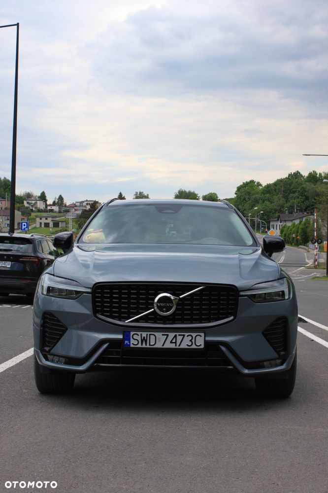 Volvo XC 60 B5 B AWD Plus Black Edition - 29