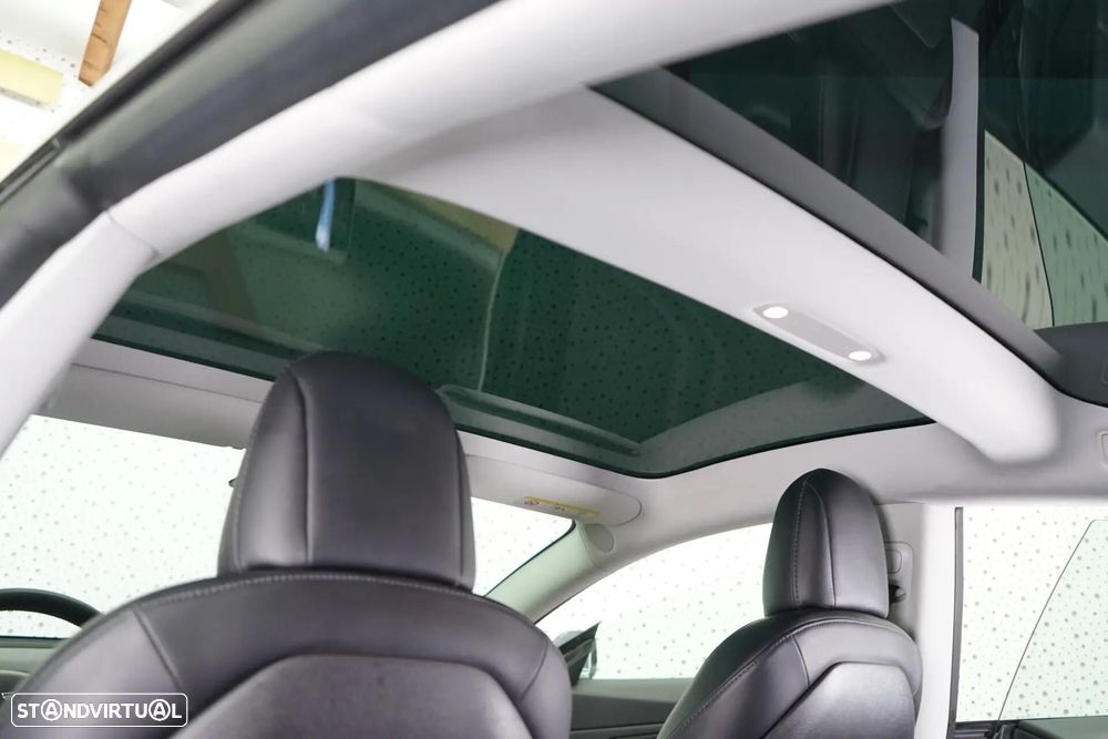 Tesla Model 3 Standard Range Plus RWD - 36