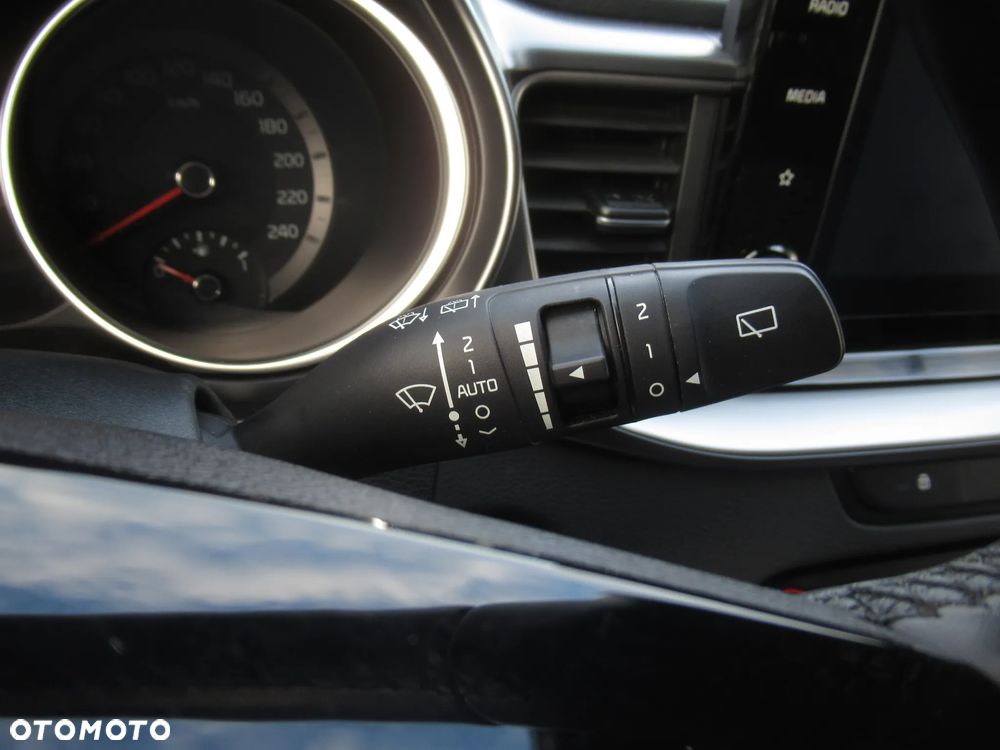 Kia Ceed 1.5 T-GDI M - 15