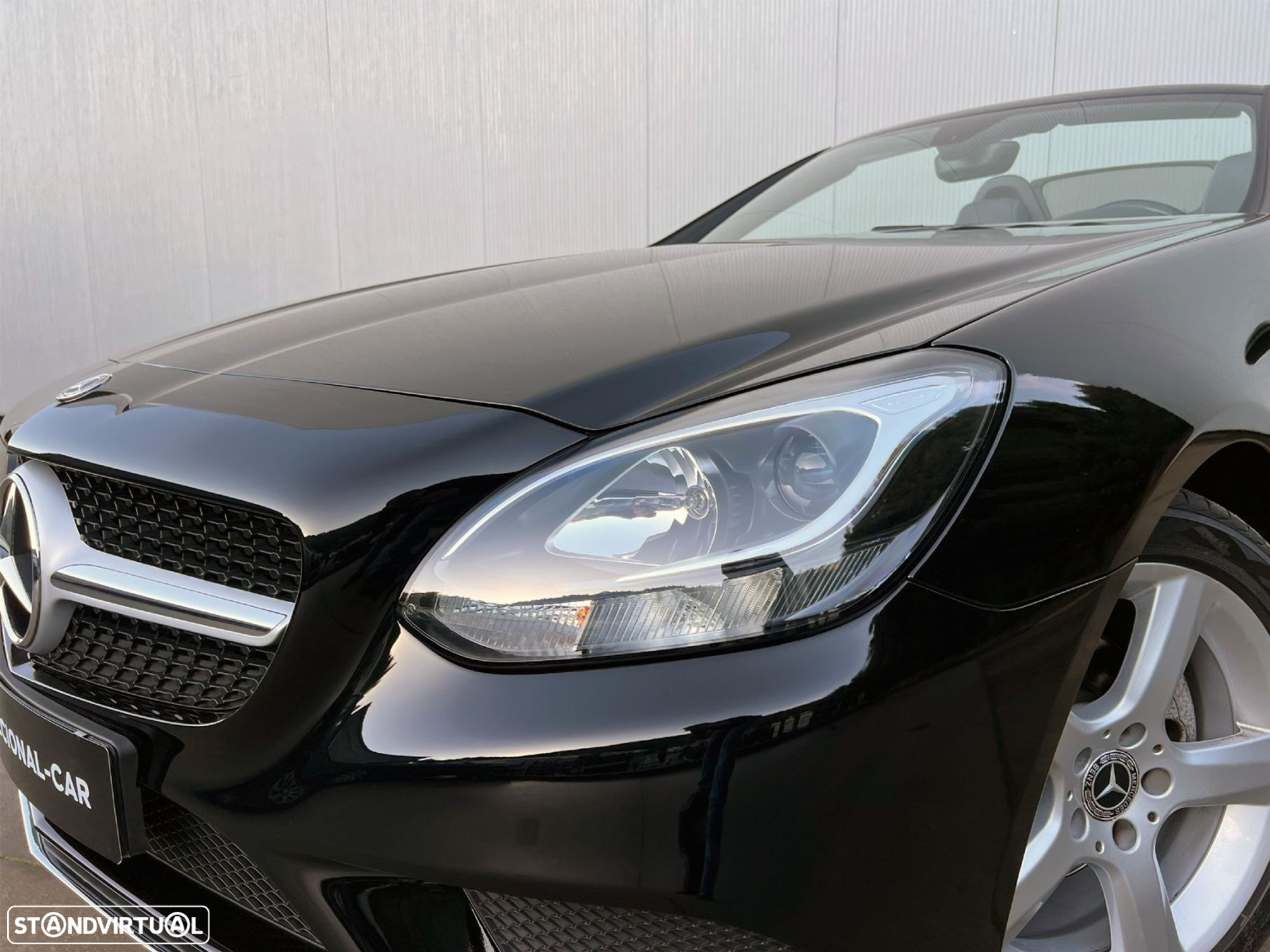 Mercedes-Benz SLC 180 - 13
