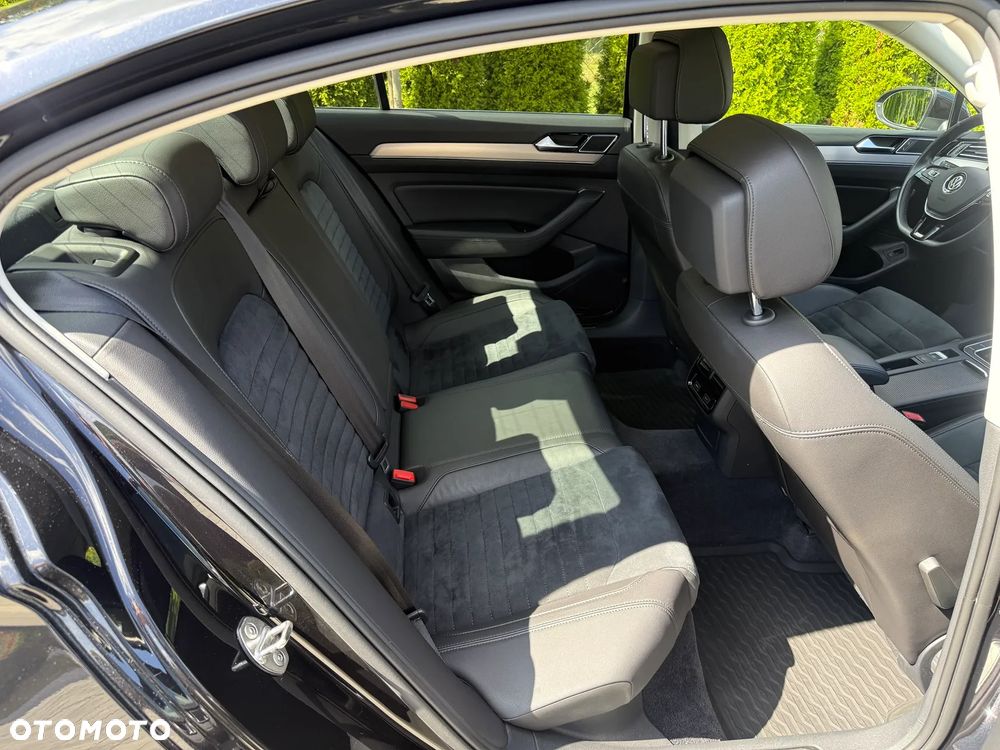 Volkswagen Passat 2.0 TDI BMT SCR 4Mot Highline DSG7 - 30