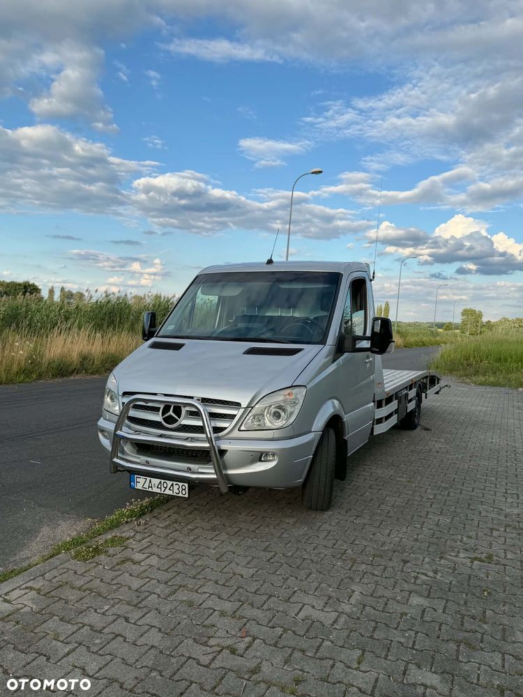 Mercedes-Benz Sprinter - 7