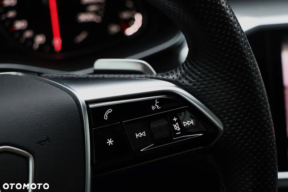 Audi A6 Avant 40 TDI S tronic S line - 29