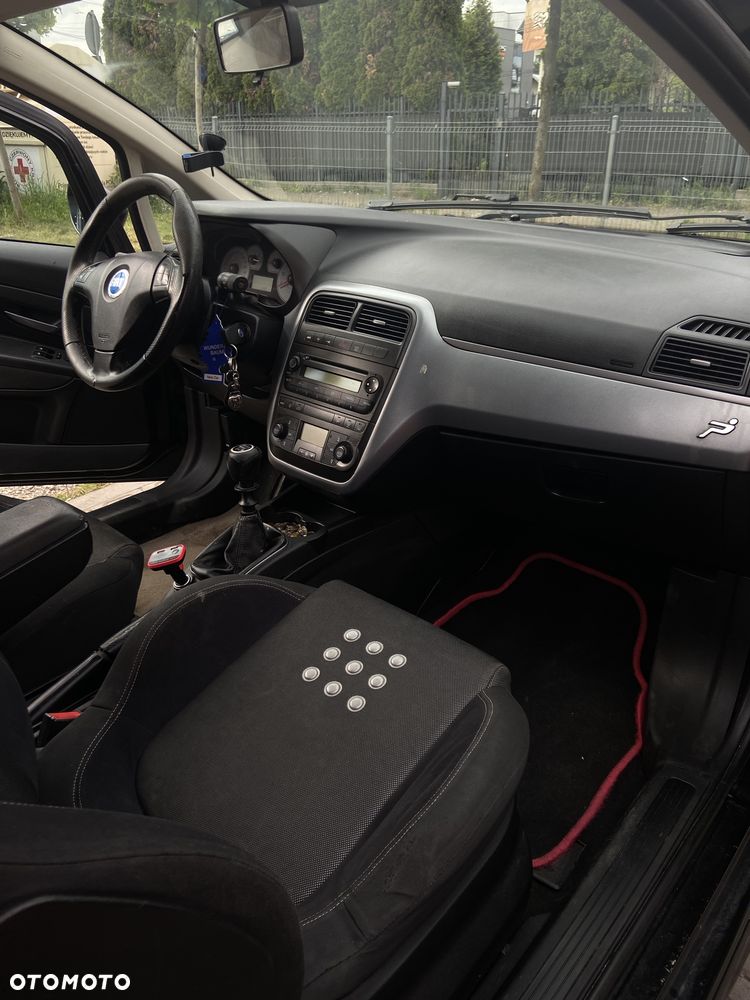Fiat Punto - 8