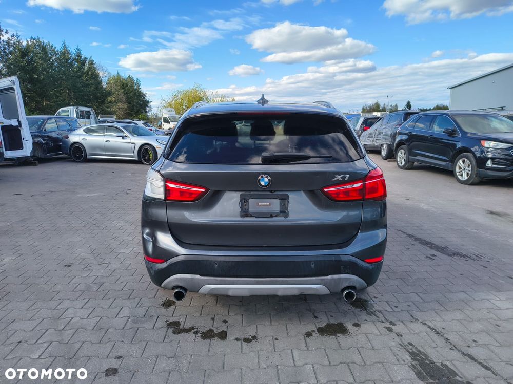 BMW X1 - 4