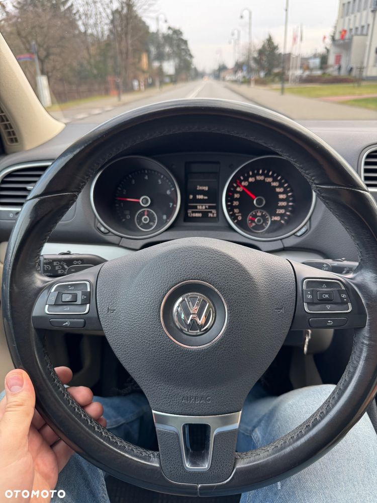 Volkswagen Golf 1.4 TSI Highline DSG - 19