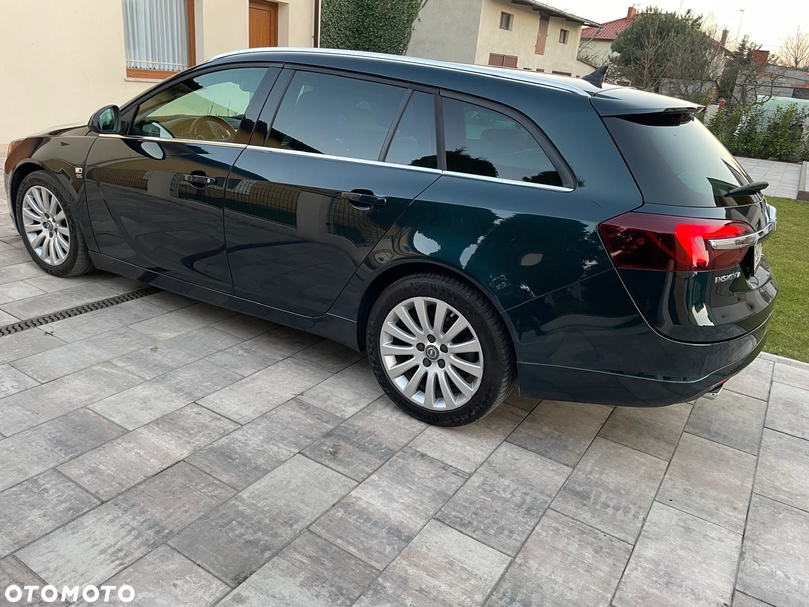 Opel Insignia - 10