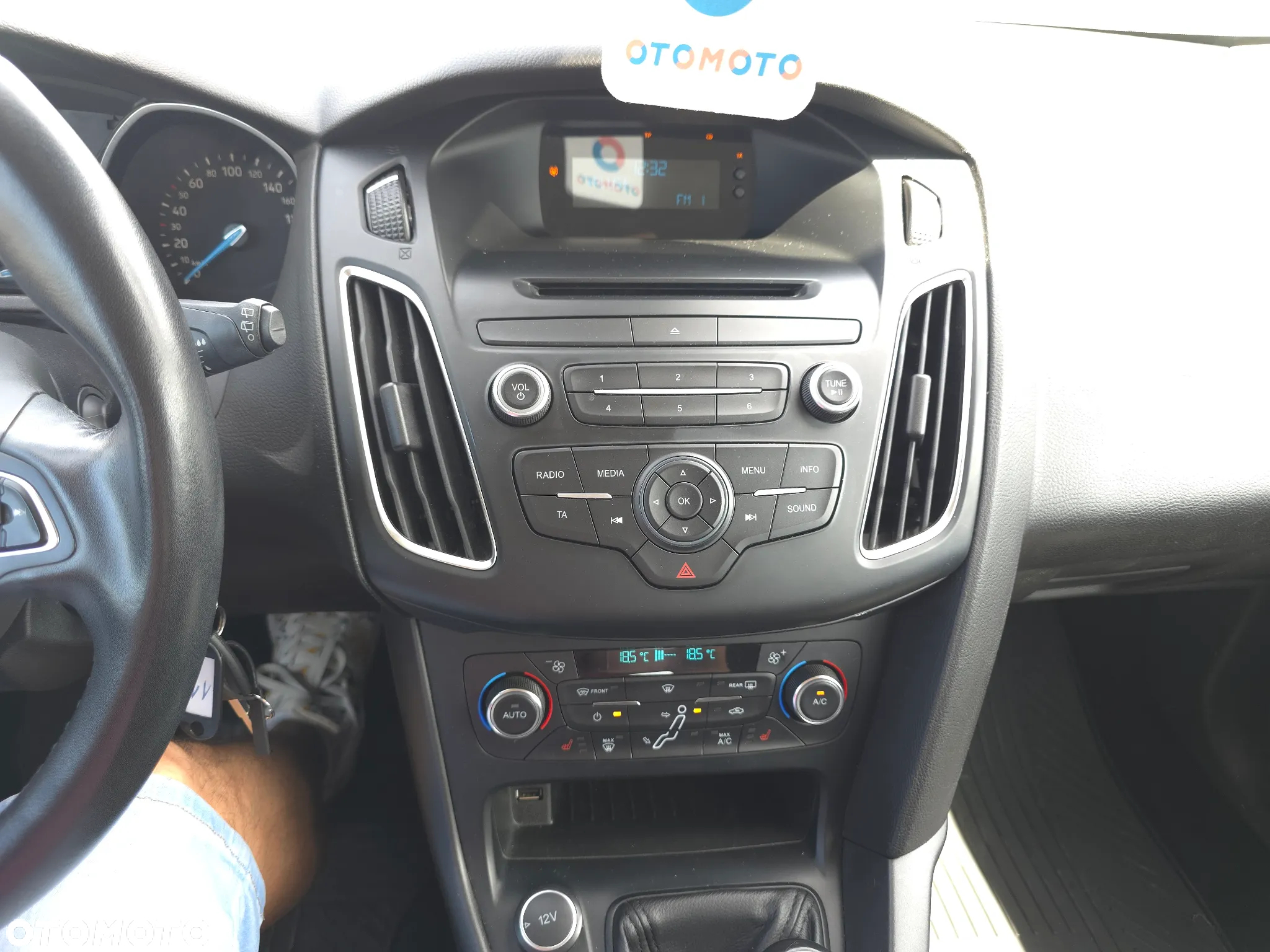 Ford Focus 1.0 EcoBoost Trend Sport ASS - 24