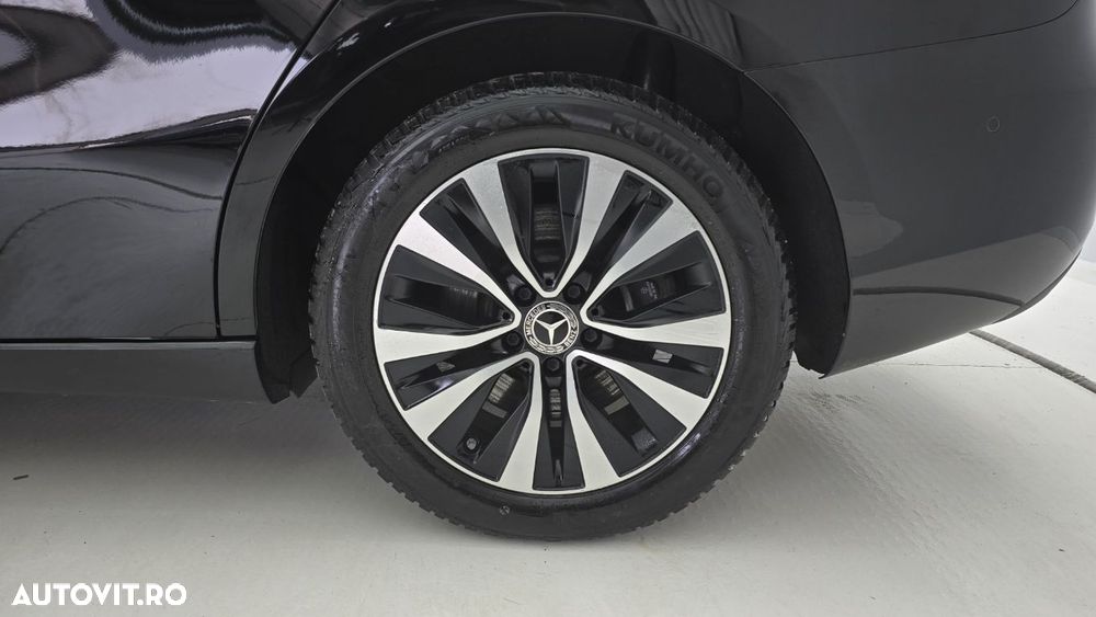 Mercedes-Benz A - 22