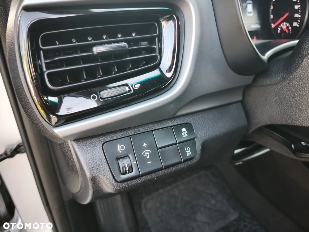 Kia Stonic - 16
