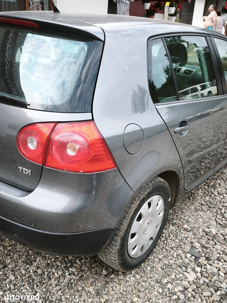 Volkswagen Golf 1.9 TDI Trendline - 4