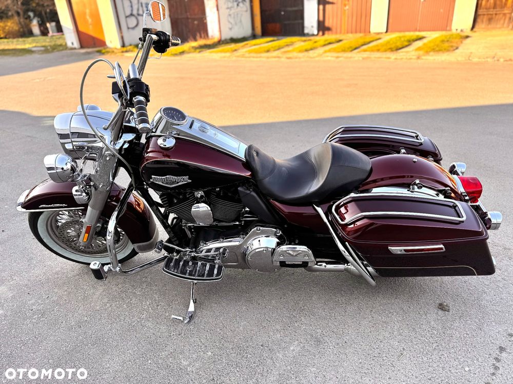 Harley-Davidson Touring Road King - 2