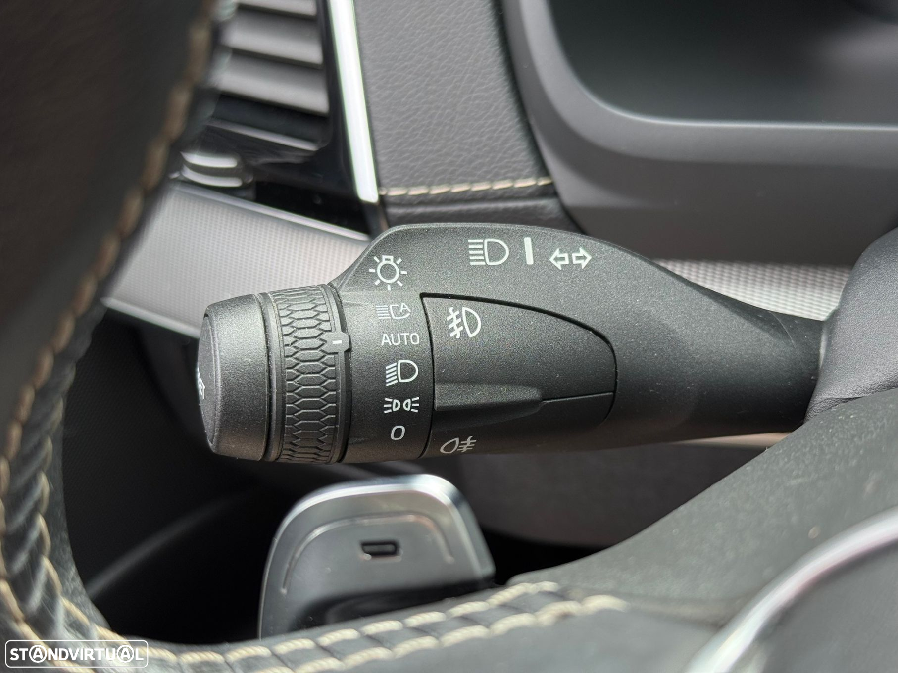Volvo XC 90 2.0 T8 PHEV R-Design AWD - 35