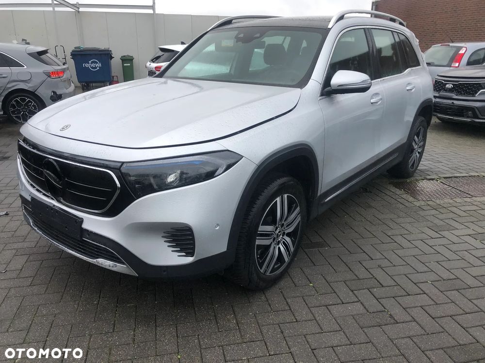 Mercedes-Benz EQB 250 66.5kWh AMG - 1
