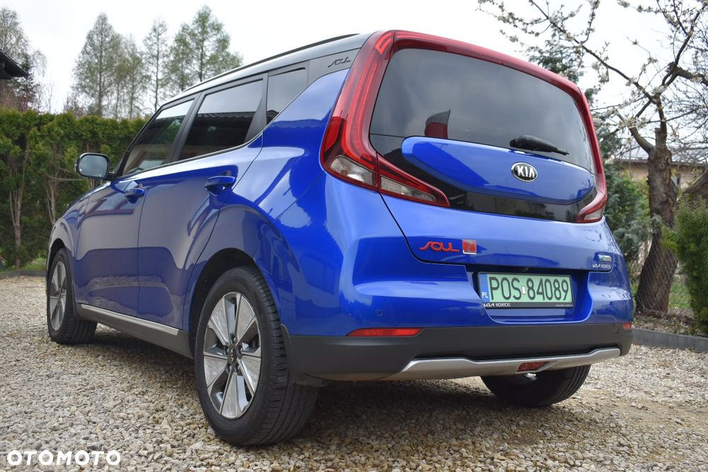 Kia Soul 64kWh XL - 11