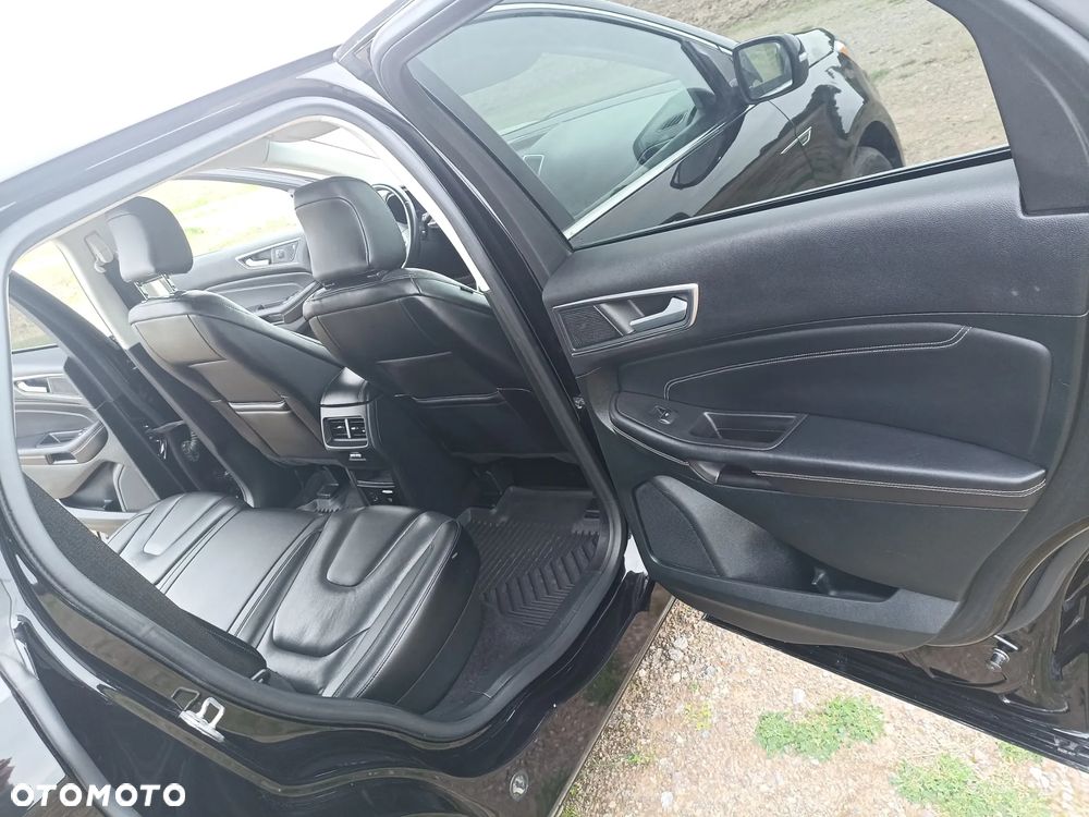Ford Edge - 23