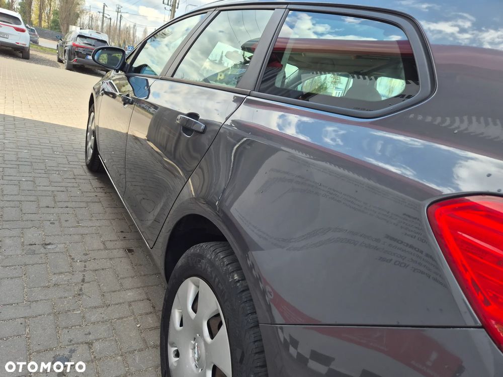 Opel Astra 1.4 Selection - 24