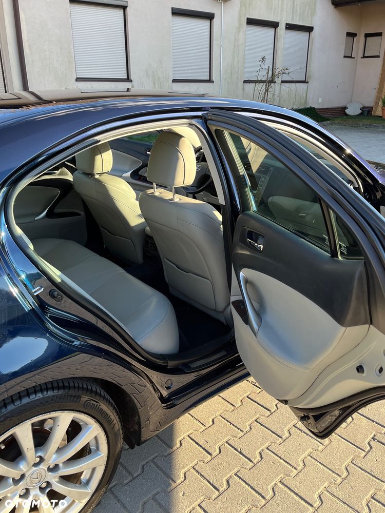 Lexus IS 250 Prestige - 17