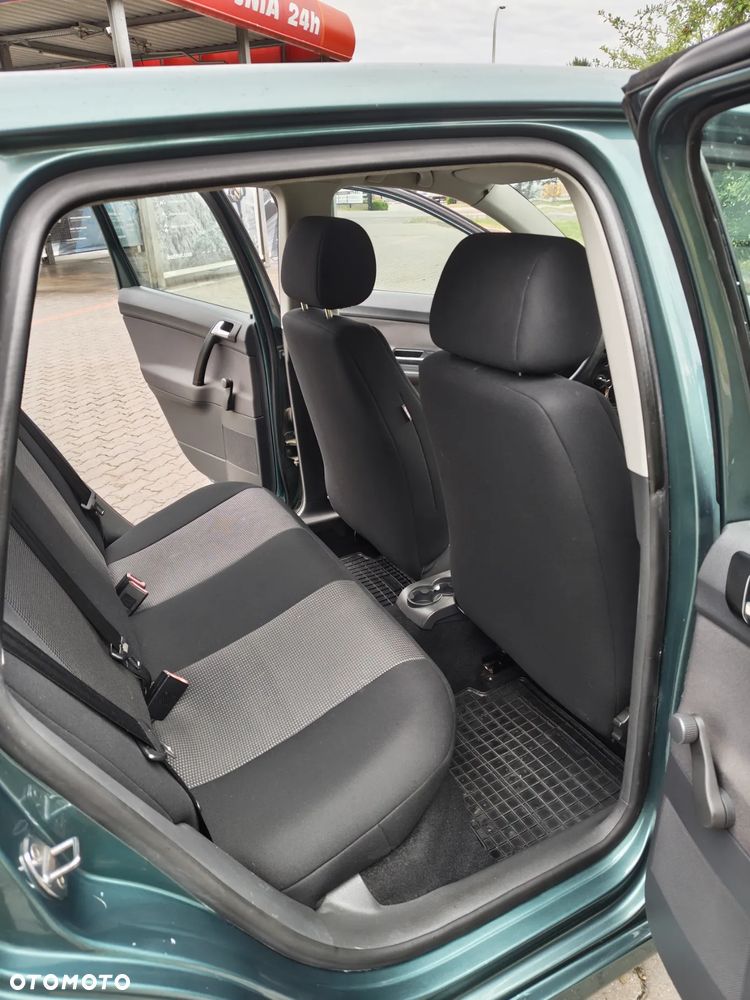 Volkswagen Polo 1.4 16V Q-Line - 9