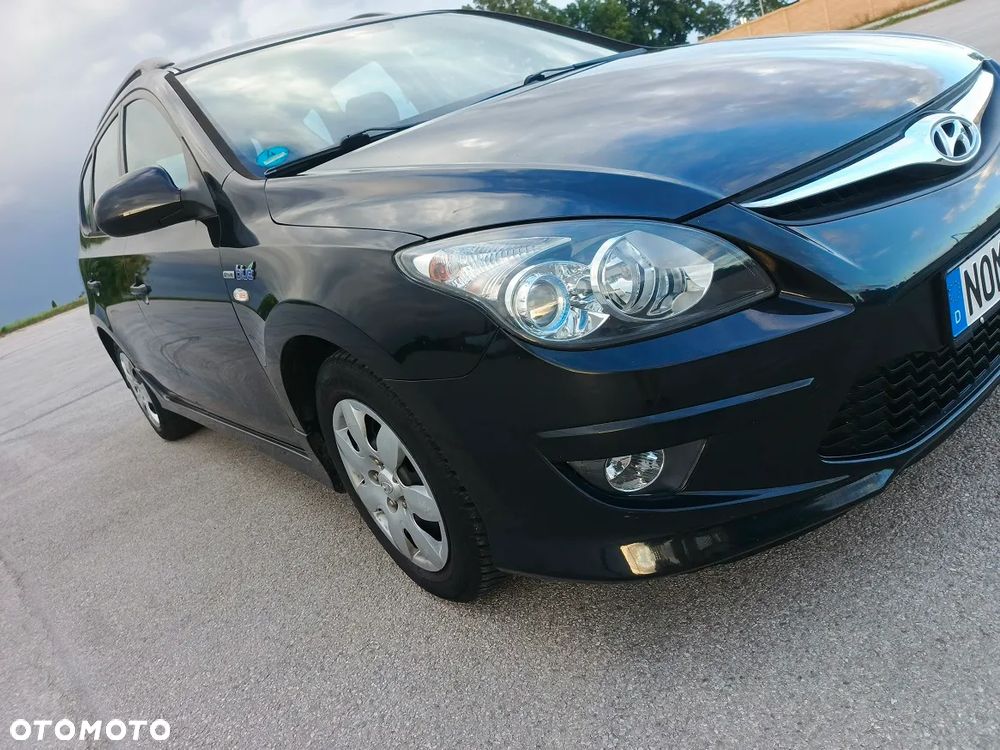 Hyundai i30 i30cw 1.4 blue Comfort - 11