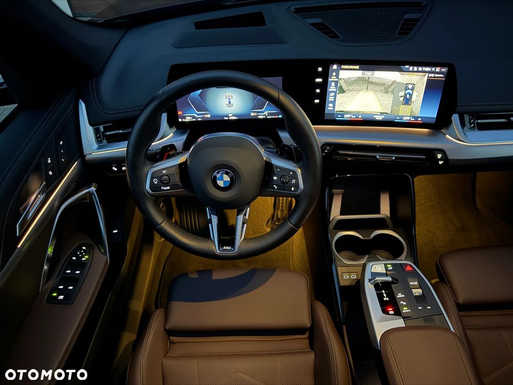 BMW X1 sDrive18d Business Edition sport - 24