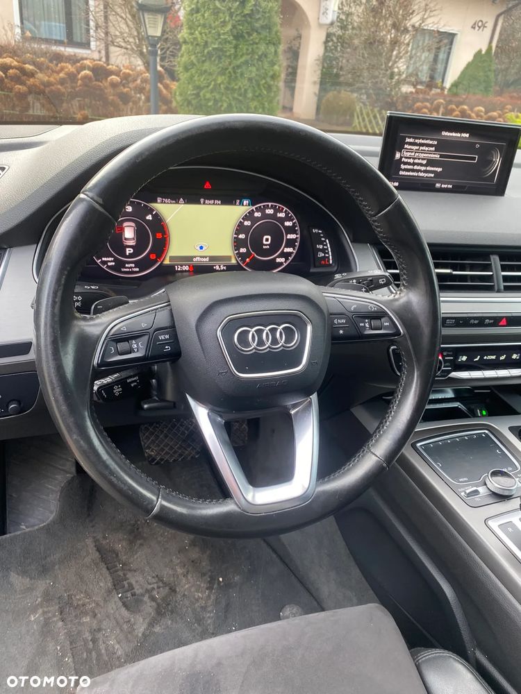 Audi Q7 - 11