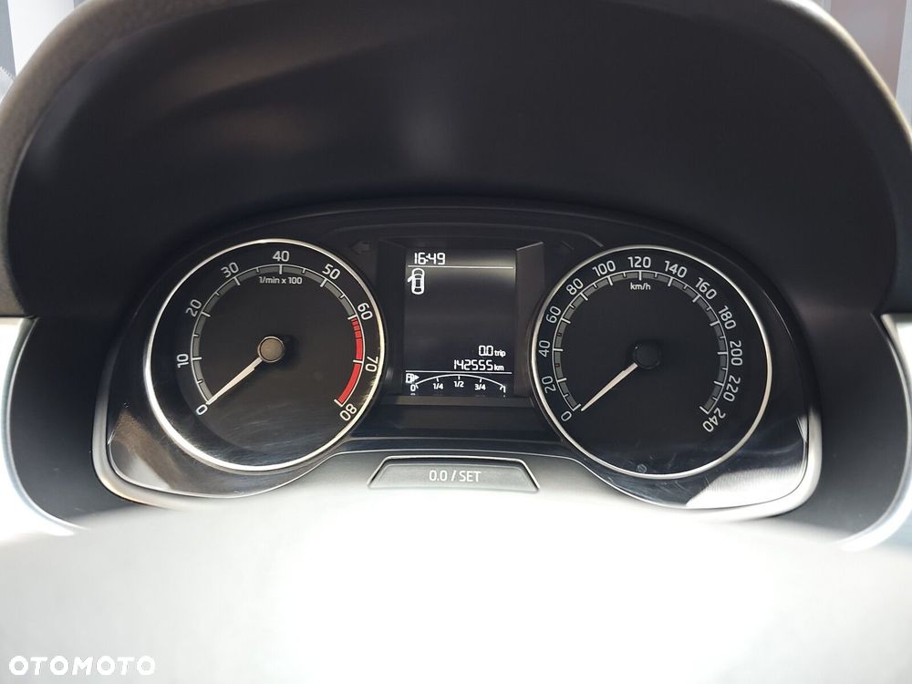 Skoda Fabia 1.0 TSI Ambition - 12