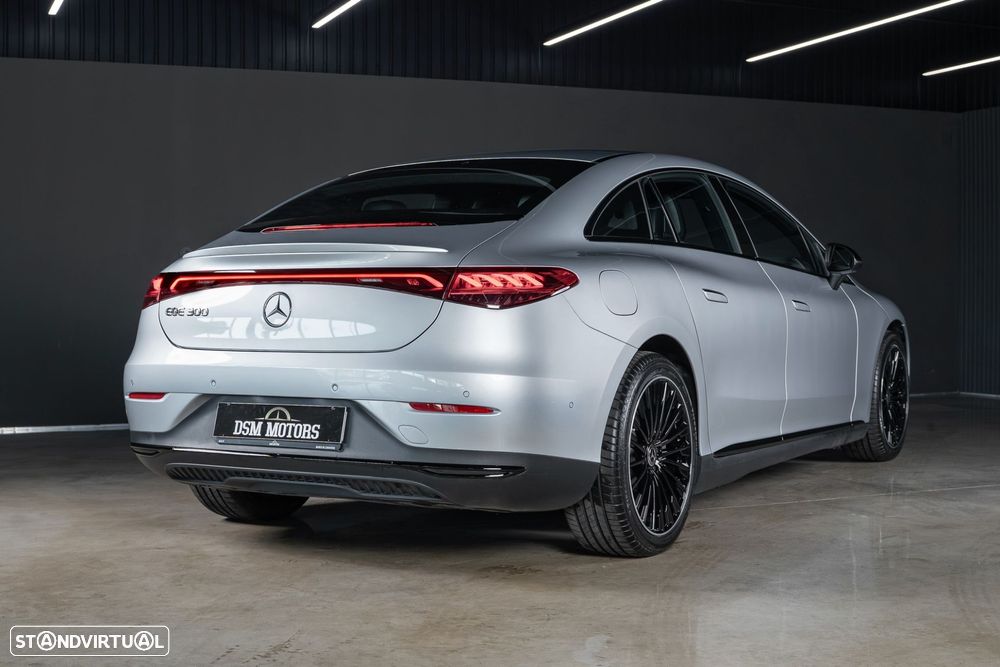 Mercedes-Benz EQE 300 Edition Electric Art - 4