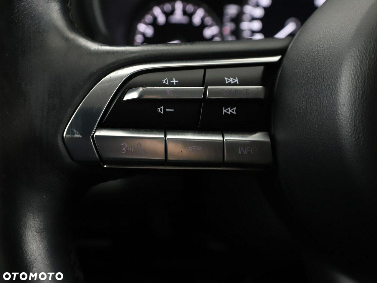 Mazda CX-30 e-SKYACTIVE G 122 HOMURA - 33