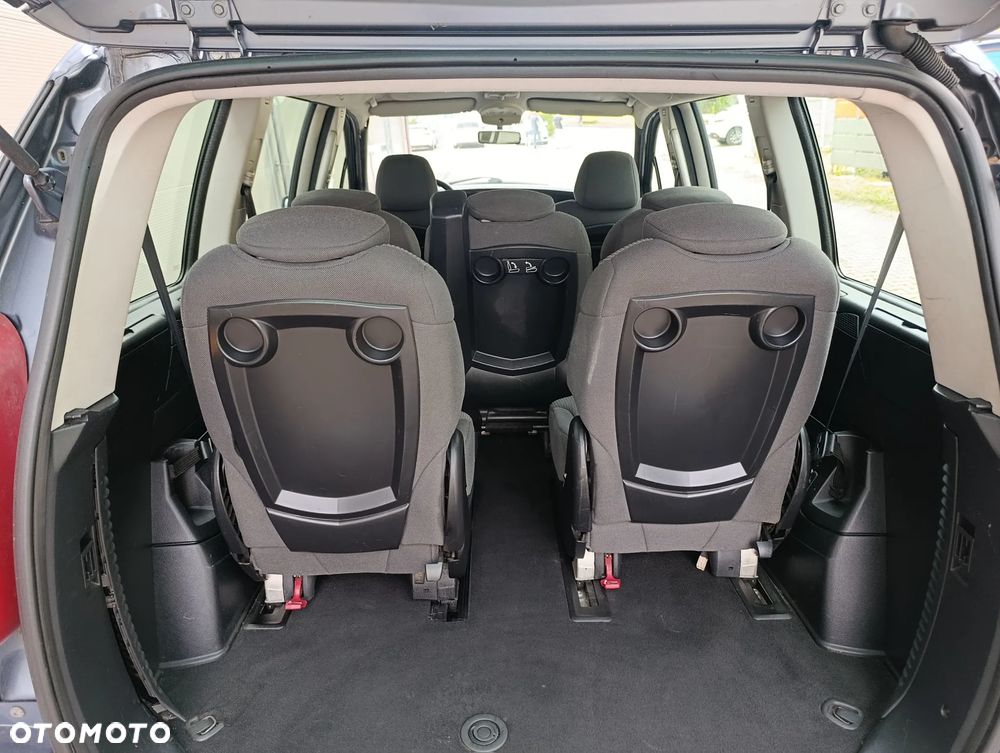 Peugeot 807 2.0 HDi Trendy - 11