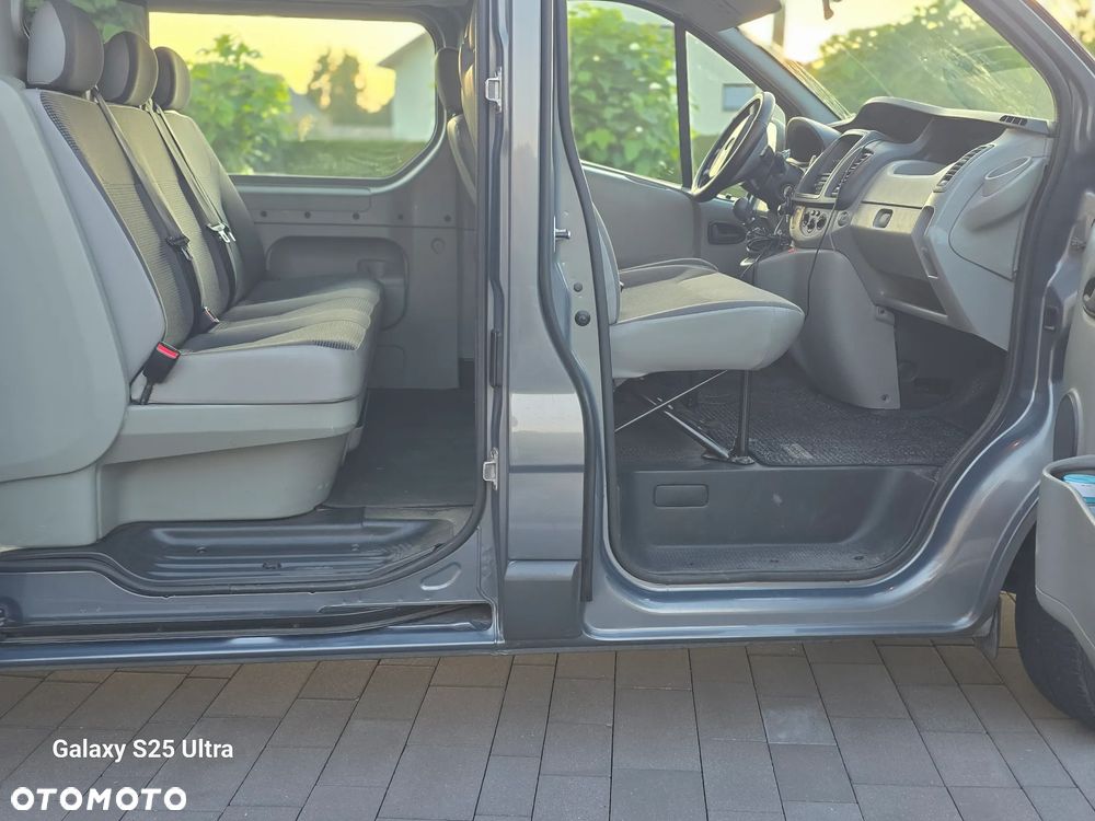 Opel Vivaro - 14