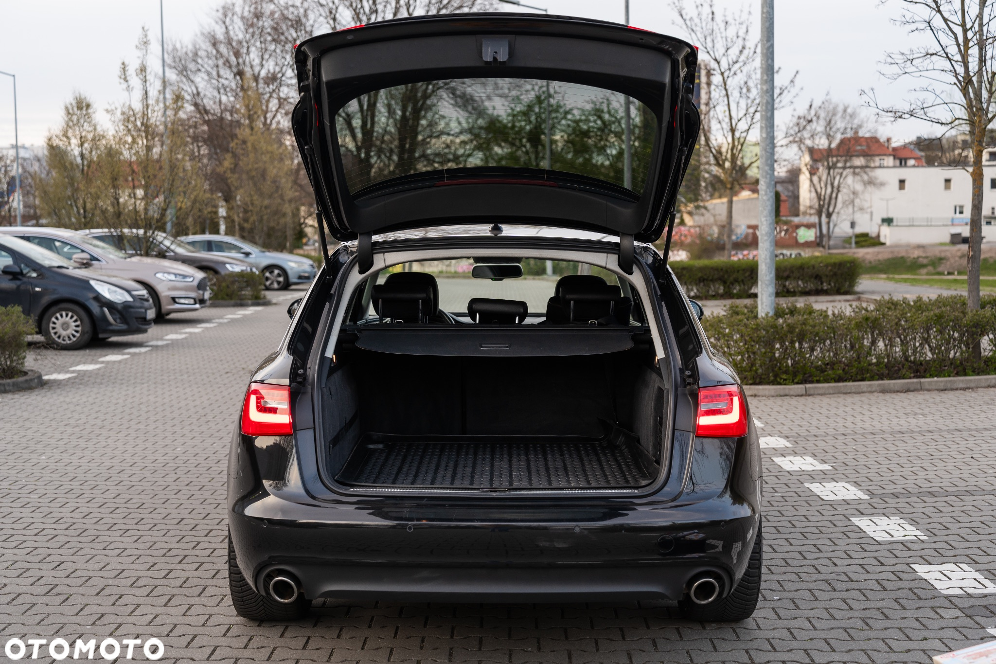 Audi A6 Avant 2.0 TDI Ultra S tronic - 31