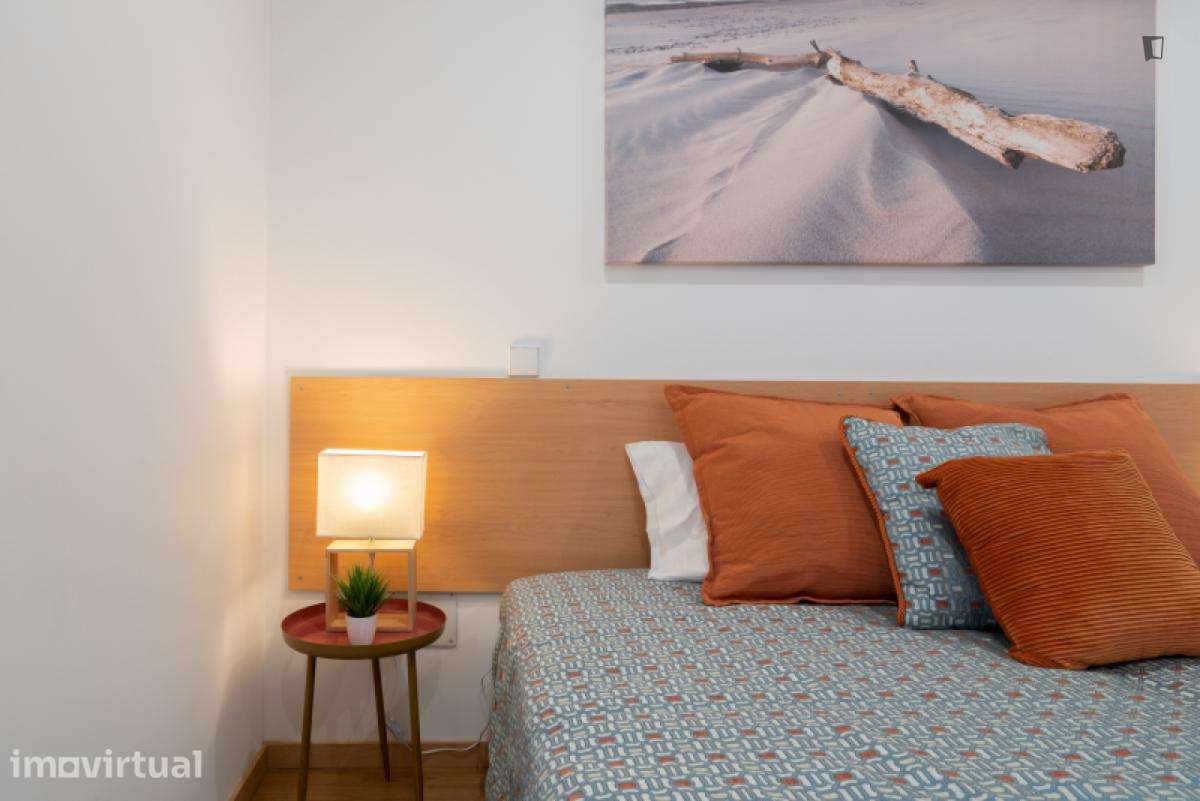 Apartamento com 1 quartos - localizado em Santo Ildefonso Porto - Grande imagem: 4/57