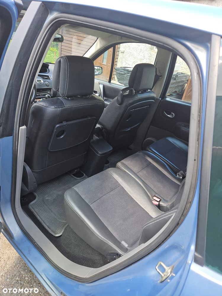 Renault Scenic 2.0 16V Emotion - 6
