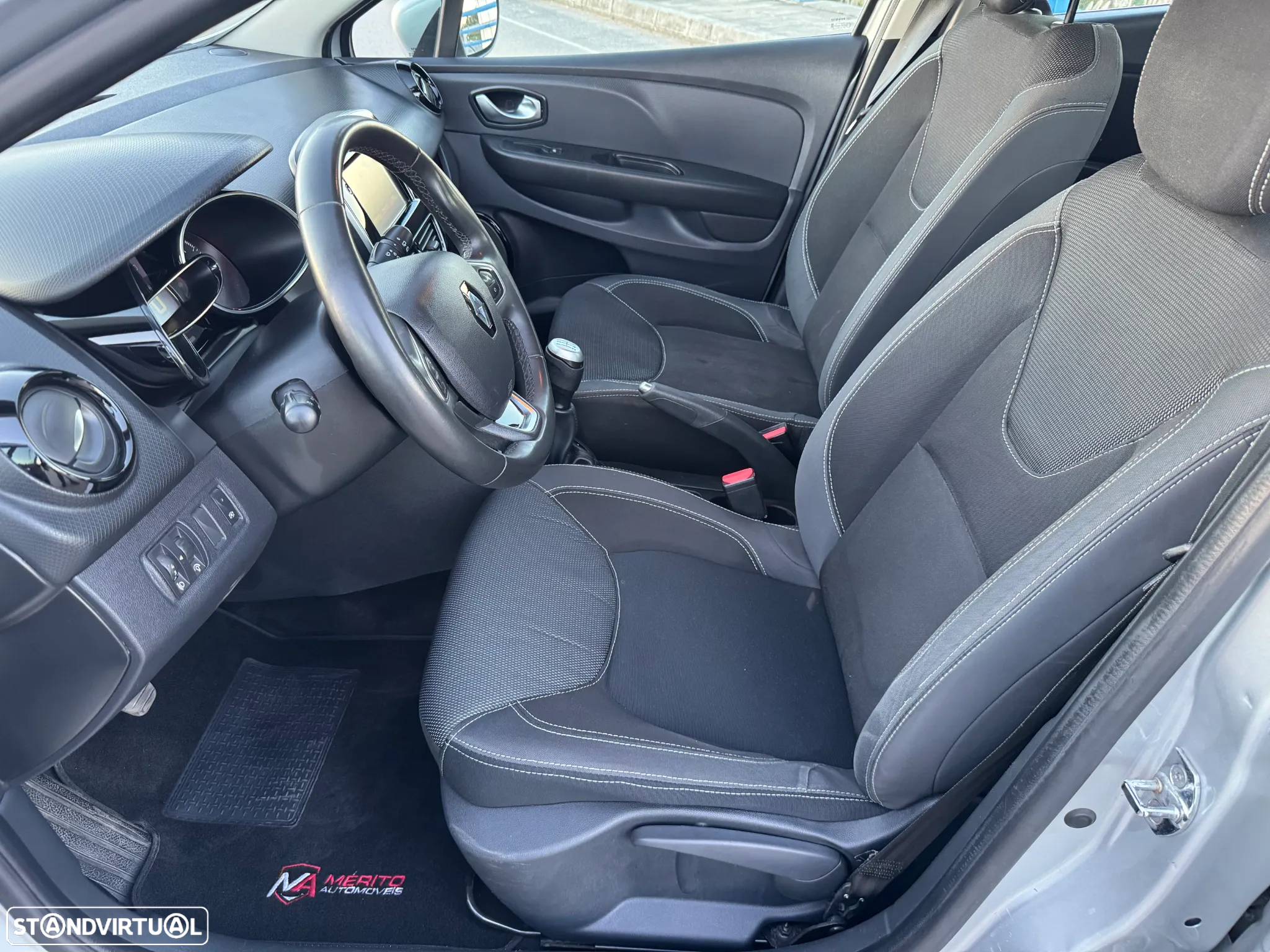 Renault Clio dCi 75 Stop & Start Life - 12