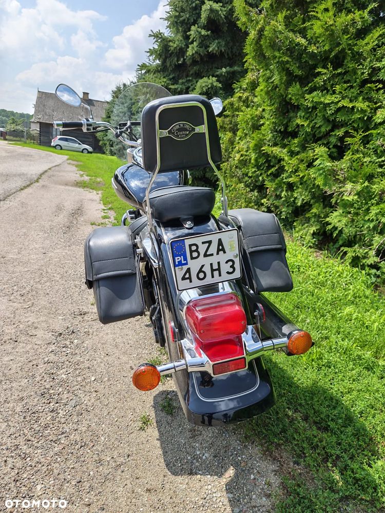 Suzuki Boulevard - 8